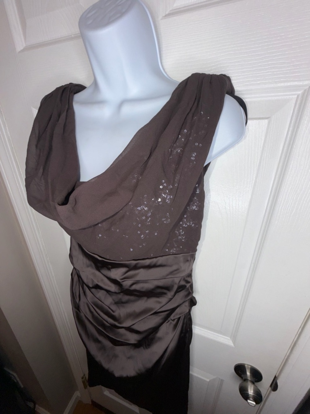 Suzi Chin Maggy Boutique Women’s 10 Sheath Dress Sequin Cowl Neck Cocktail M - Picture 8 of 16